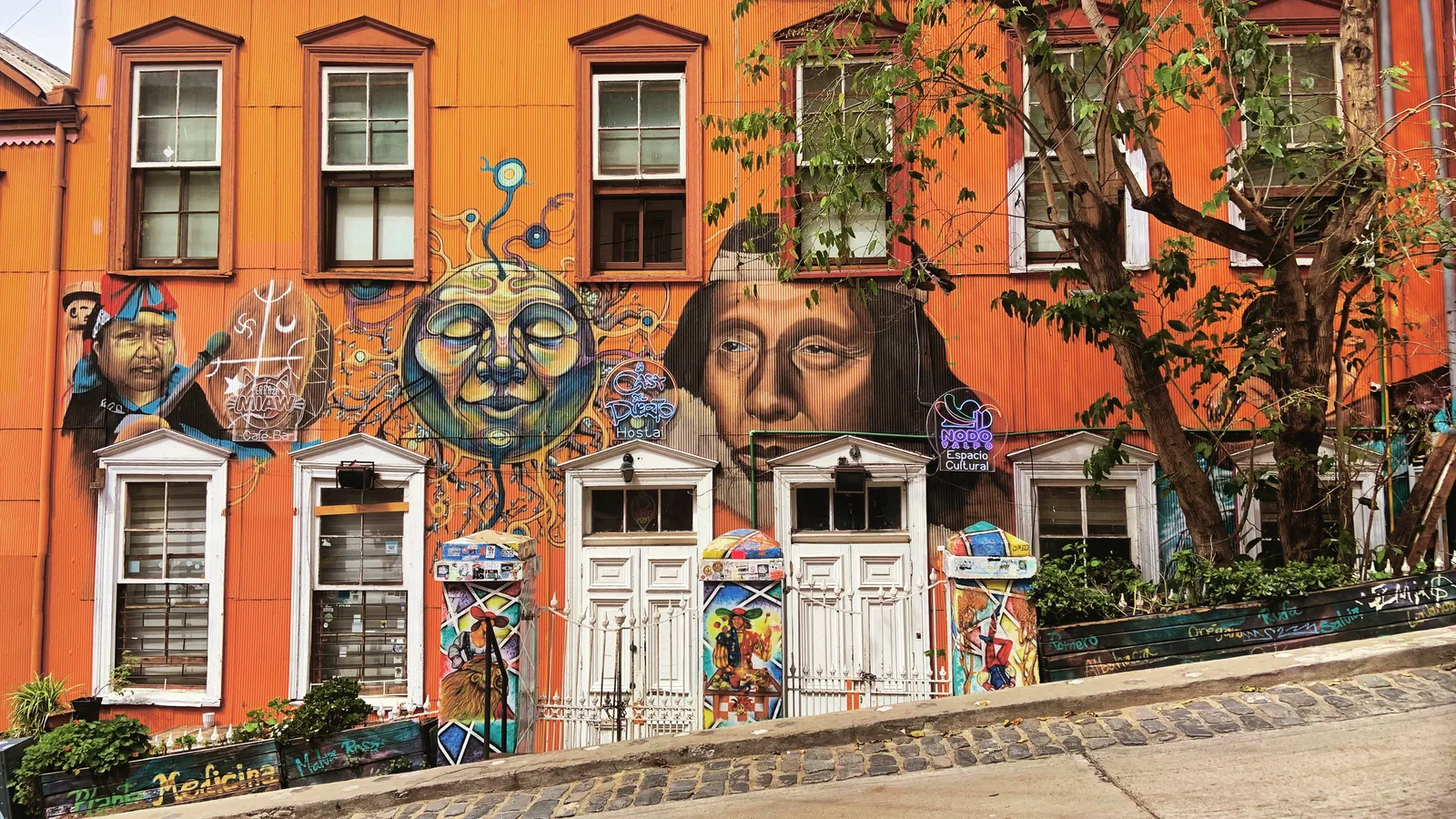Mural y arquitectura de Valparaíso